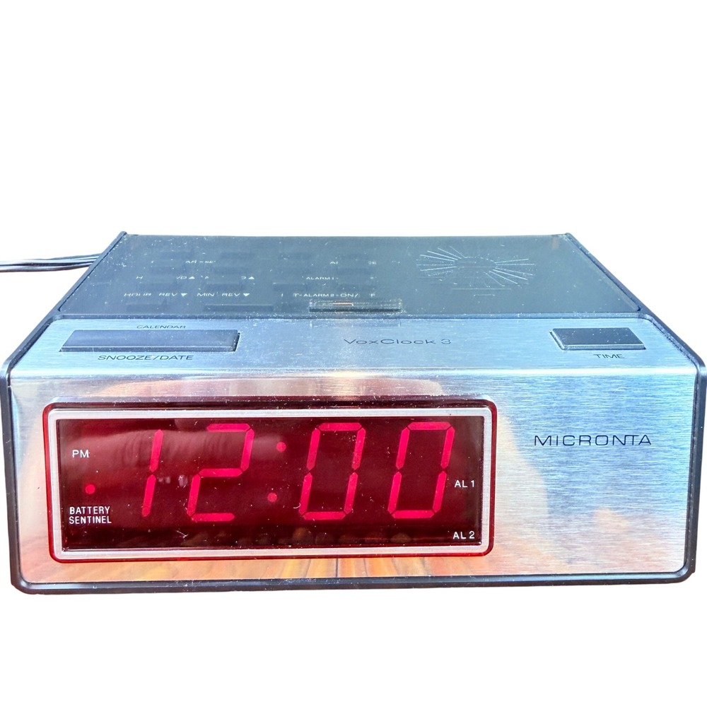 Micronta Talking Alarm Clock VoxClock 3 Silver 63-906 Tested Works! Radio Shack